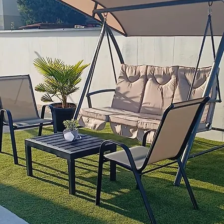 Veluana 2 With Terrace * 풀라