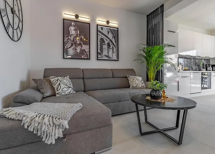 Veluana 2 With Terrace Apartamento *
