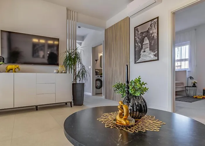 Veluana 2 With Terrace Apartamento