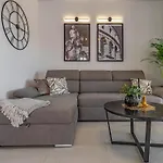 Apartament Veluana 2 With Terrace